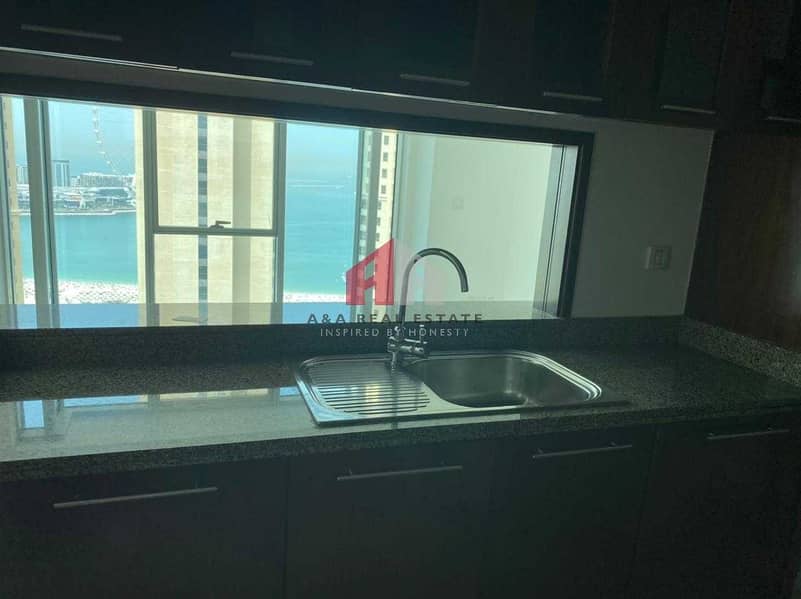9 Full JBR View |Large Layout | Vacant and High Floor