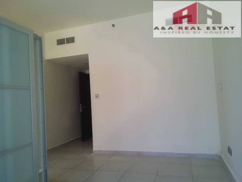 14 Lake view! spacious 1-BHK for sale in Dubai Arch Tower
