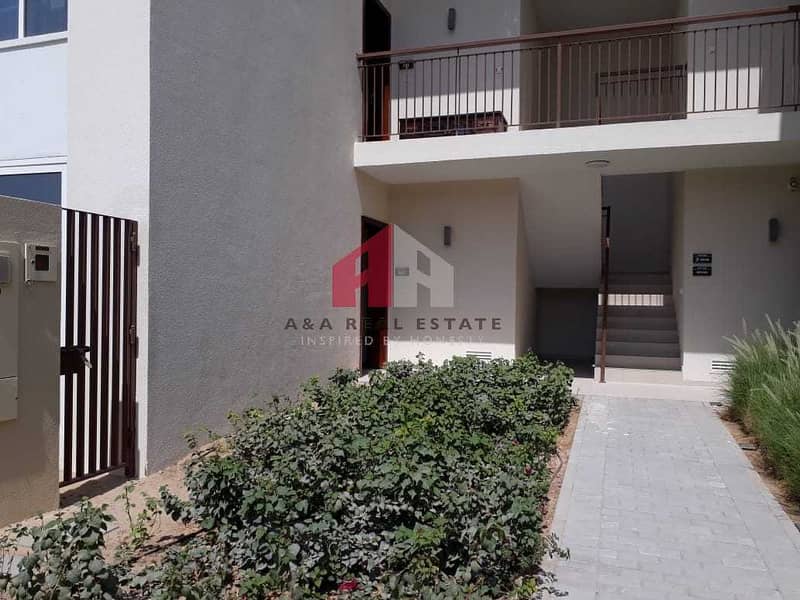 2 Brand New Townhouse Villa Ready in Urbana For SALE