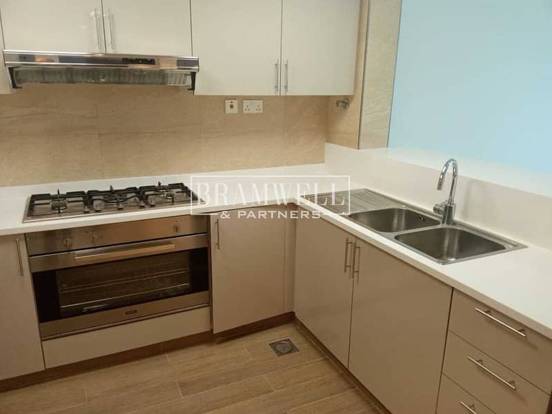 3 Full Seaview ! A Relaxing 2 Bedroom Apartment