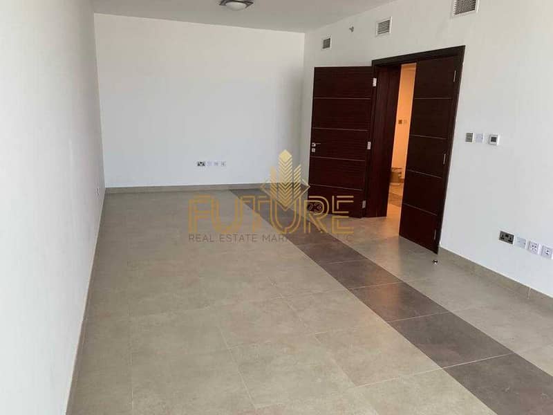 2 Brand New 2 Bed Apartment | Pool & Gym | Sea View