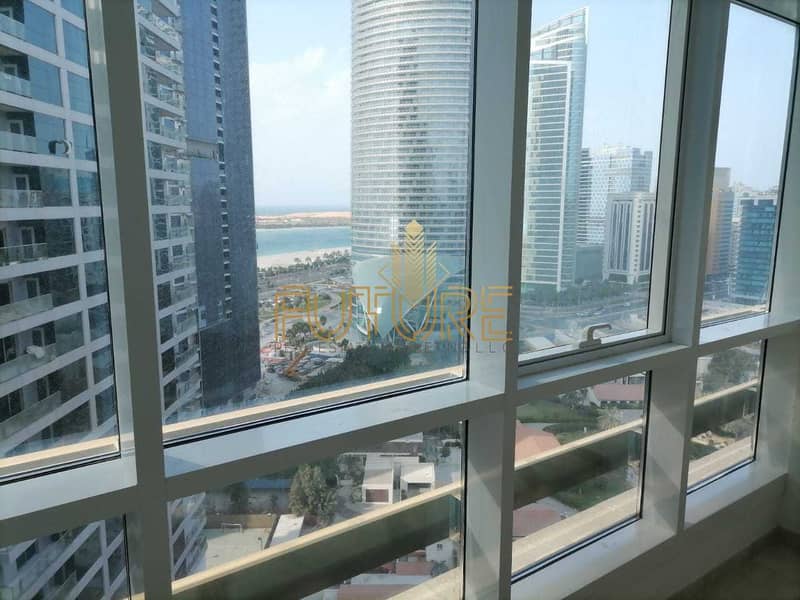 Perfect Offer 2BR Flat Located in Corniche Area