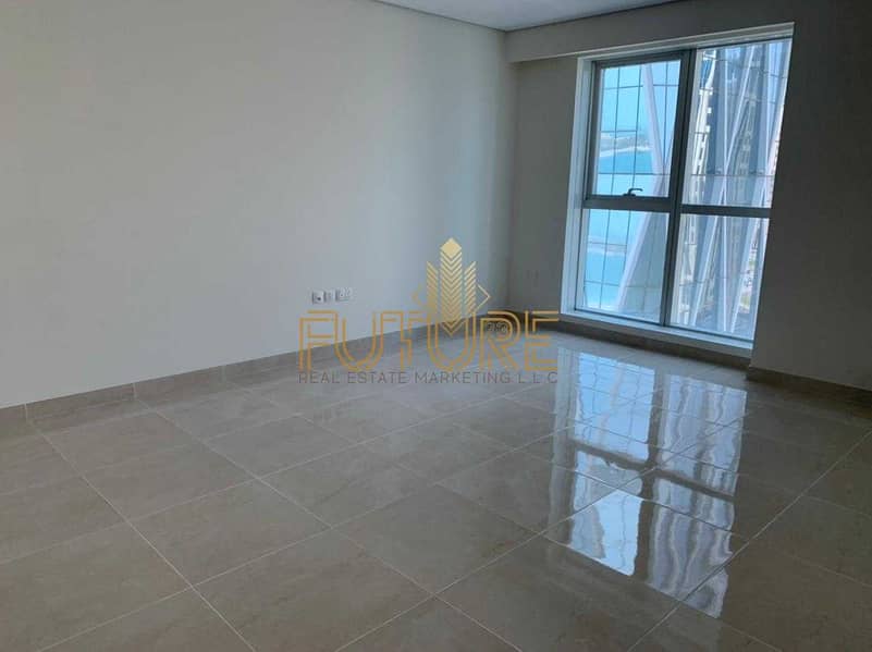 6 Great Layout 1BR Apartment | Free Parking & Facilities