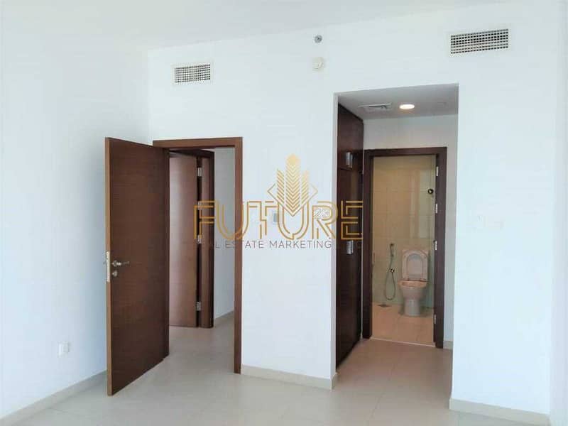 15 Huge Size 3 Bed with Maid Room | Full Sea View