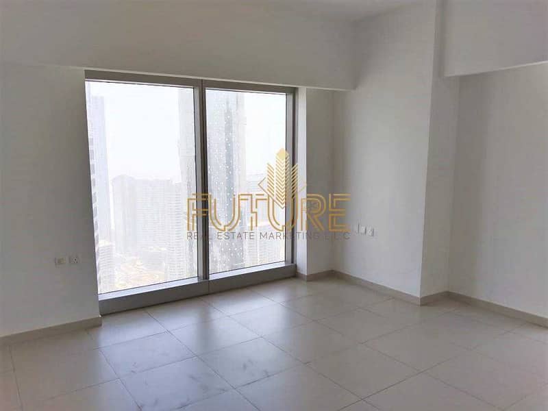 18 Huge Size 3 Bed with Maid Room | Full Sea View