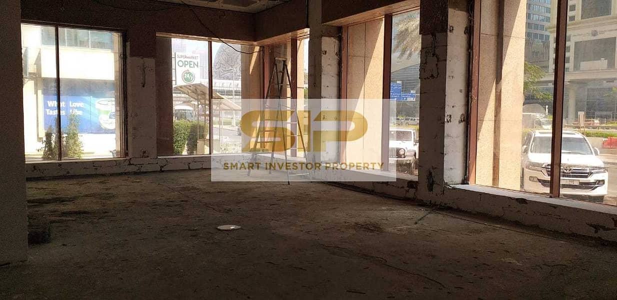 11 SHOP for rent Sheikh Zayed Road Near to Emirates tower metro station