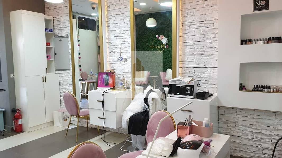 7 Nail SPA  | Amazing location | For Rent