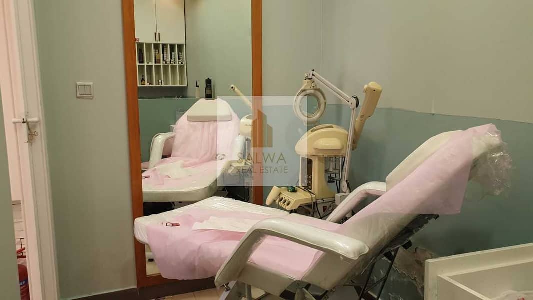 8 Nail SPA  | Amazing location | For Rent
