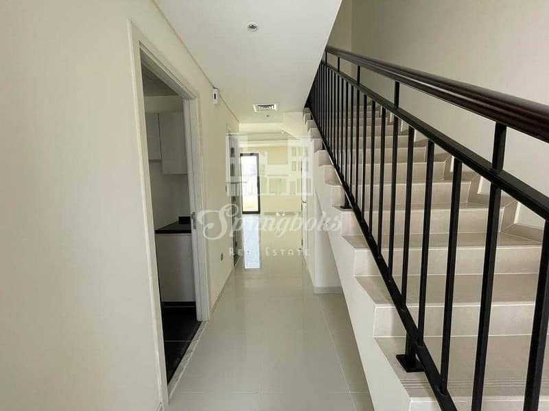 5bed+Maids's | Superb atmosphere | Stellar price 5bed+Maids's | Superb atmosphere | Stellar price