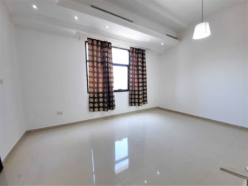 5 Wonderful  One Bedroom with Modern Style And High Decoration Receiving Area