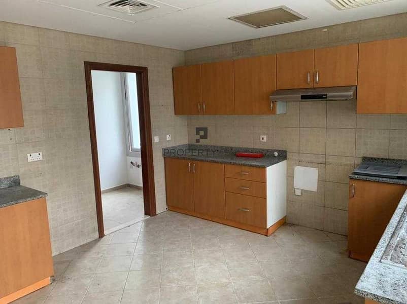 17 3 Bedroom + Maid's + Driver's| Great Deal |Single owner