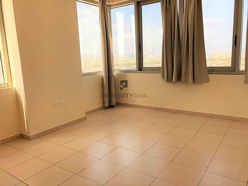 9 Low Price 1 BR Panoramic View | Allocated Parking