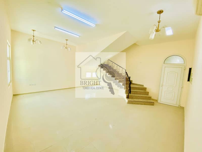 4 Spacious 5 Master Bedroom Villa in Al Hili