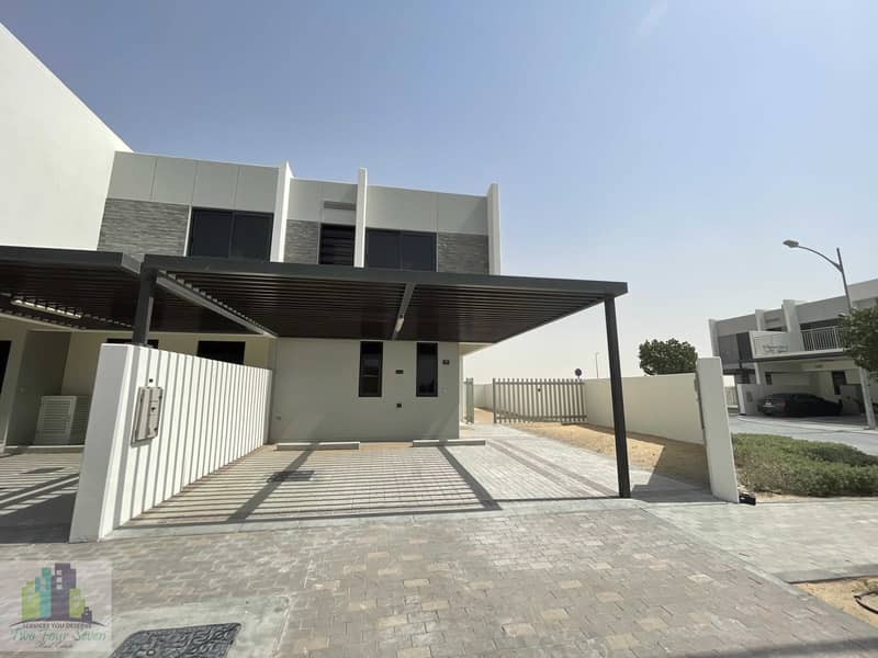 BIG PLOT NEAR PARK/POOL 3 BED+M CORNER UNIT IN AKOYA OXYGEN BIG PLOT NEAR PARK/POOL 3 BED+M CORNER UNIT IN AKOYA OXYGEN