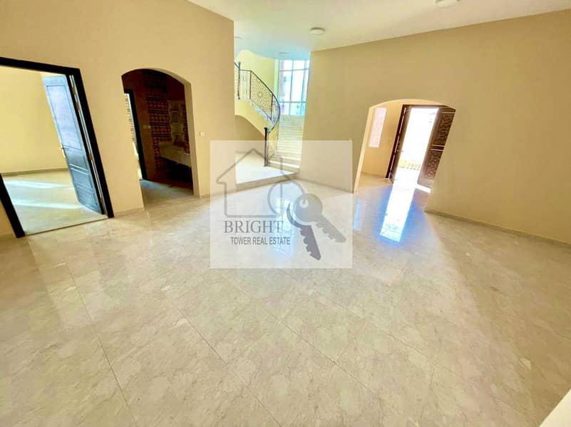 16 8 Bedroom Spacious  Villa In Al Maqam