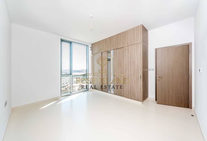 4 Spacious Layout |Sea View I Full Facilities