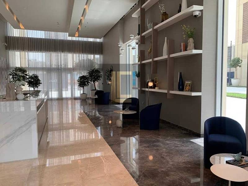 6 Available Now Brand New 1 BR Apartment | Mid Floor