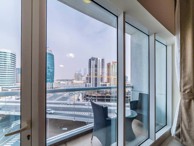 6 Special offer !! Prodigious 2BR Flat in Downtown Burj Al Nojoom