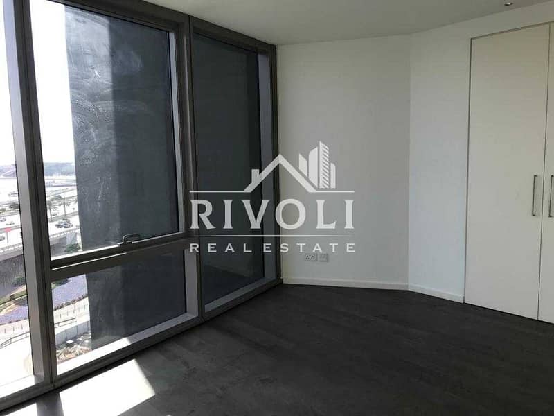 14 Breathtaking 3BR Apartment for Sale in D1 Tower