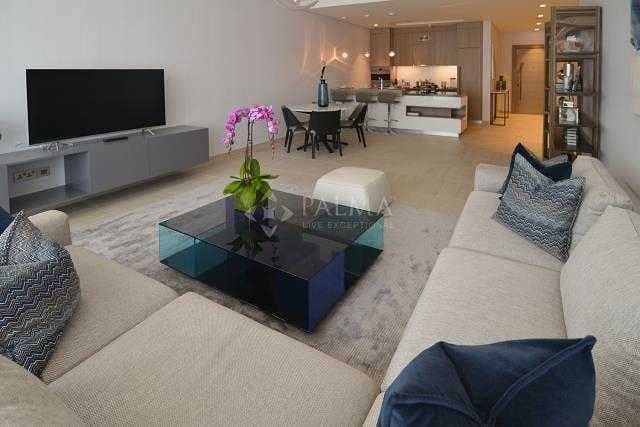 3 Stunning 1 bed with open living room in Serenia Residences