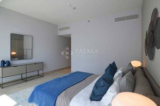 5 Stunning 1 bed with open living room in Serenia Residences