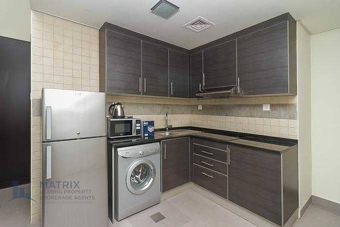 8 Hot Deal! | Immaculate Large Unit | Spacious Layout