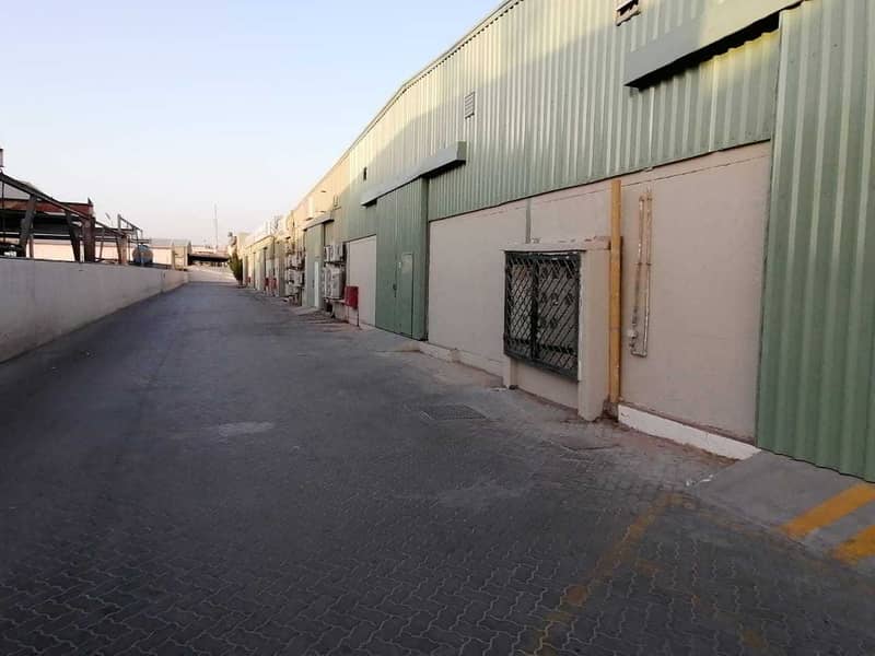 4000 s. q feet  warehouse available with two month grace period  in al quoz 1.