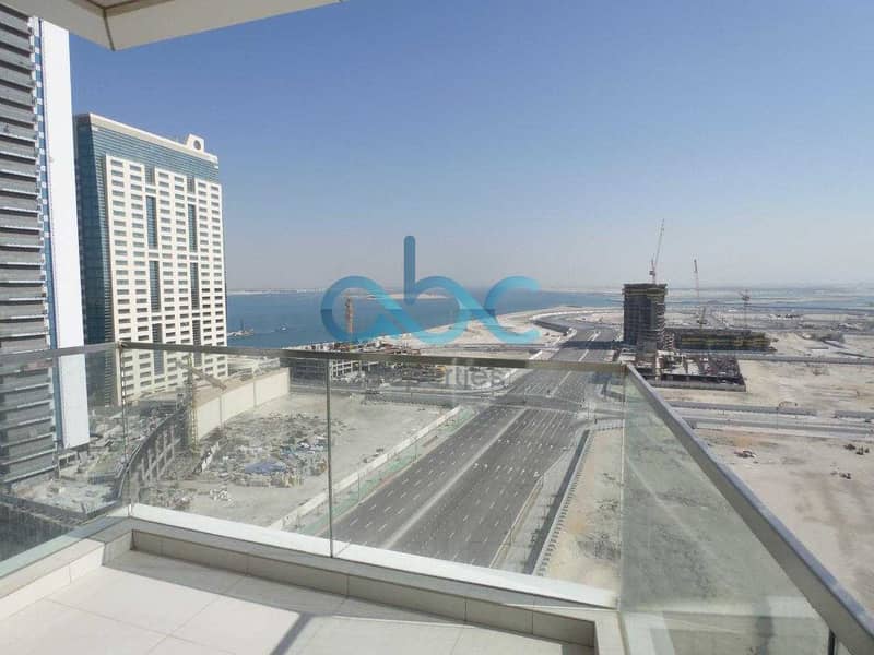 3+maid spacious apartment in Amaya towers