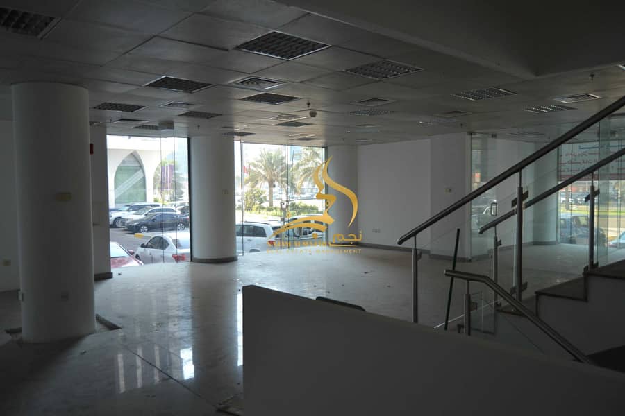 2 Showroom Vacant in Bin Ghanim Tower - Hamdan Street
