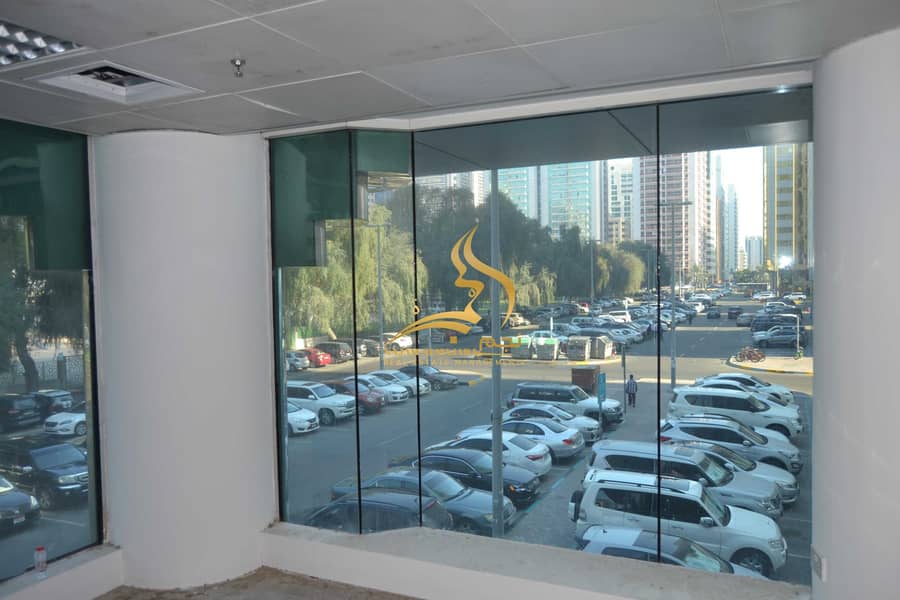 13 Showroom Vacant in Bin Ghanim Tower - Hamdan Street