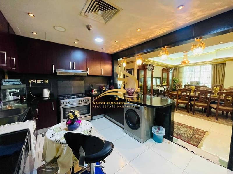 17 Vacant  2 Bedroom in Marina Square !!