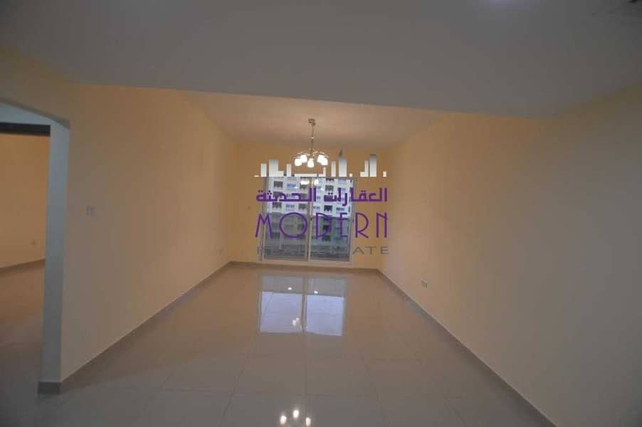 6 Spacious 1 bedroom apartment is available in DSO