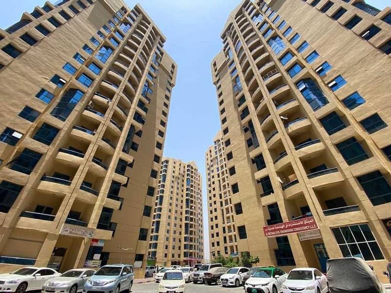 شقة في أبراج الخور عجمان وسط المدينة 2 غرف 24000 درهم - 5265791