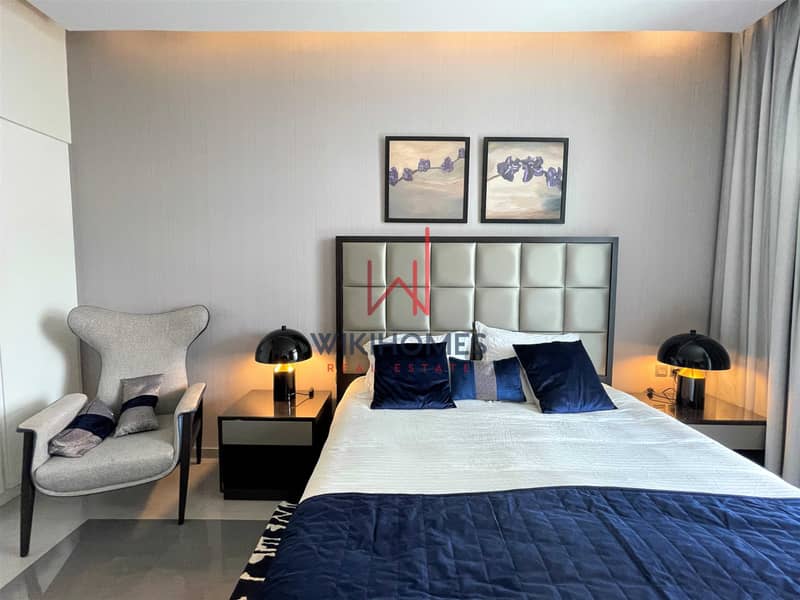 5 High Floor | 4 Cheques | With Balcony | 6 minutes to Dubai Mall