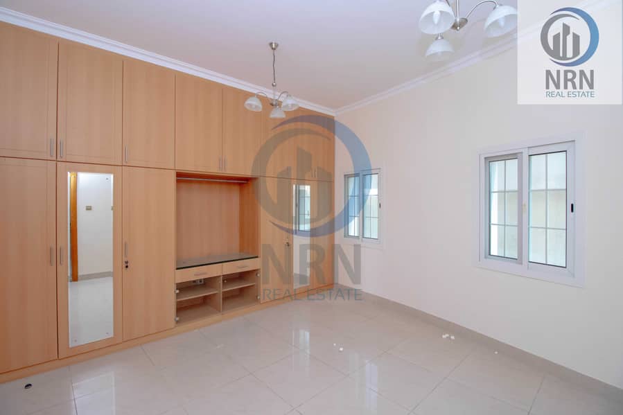 6 Commercial Villa In Jumeirah 1 For Rent At Good Location