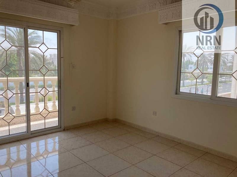4 Good Deal For Small Family In A Compound With Private Garden