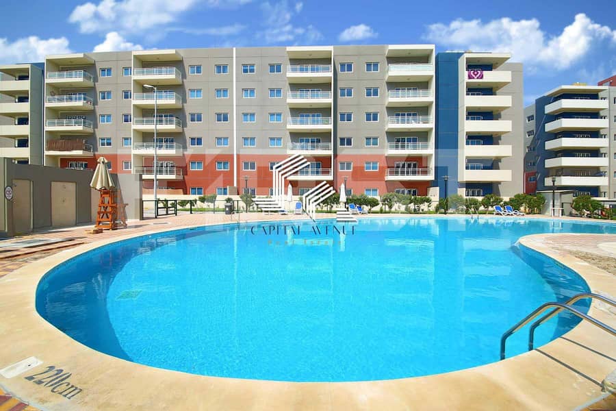 HOT DEAL !!! Vacant | 3Beds+Maid HOT DEAL !!! Vacant | 3Beds+Maid