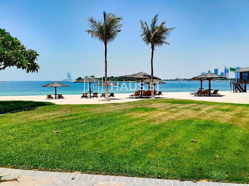 20 Beautiful Upgraded 2 Beed + Maid | Private Beach
