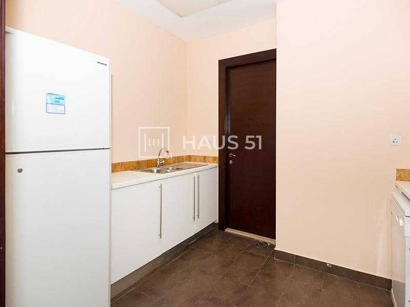 6 Spacious 1Bed Apartment|For Sale| Great Investment