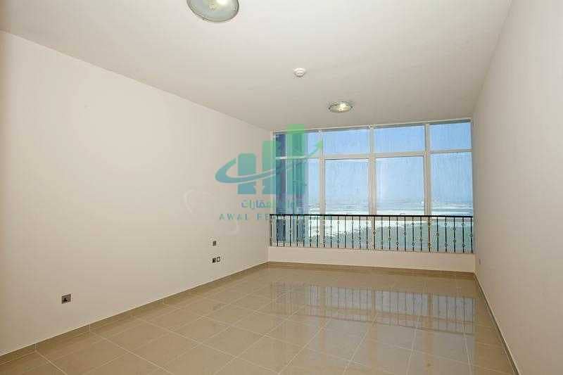 8 An Elegant Apartment With Amazing Sea View