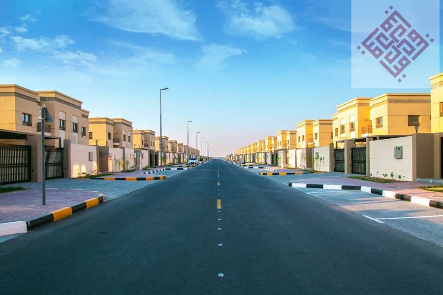 21 Spacious 5 Bedrooms Villa is available for sales in Sharjah garden city