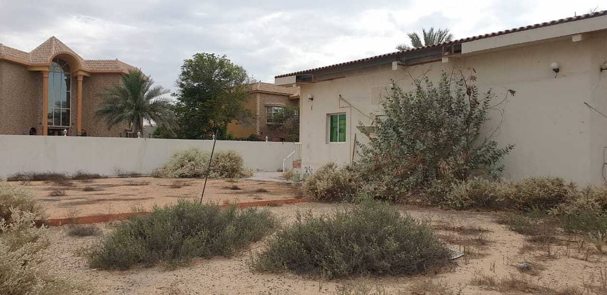 15 Classic Villa For Sale In Mizhar