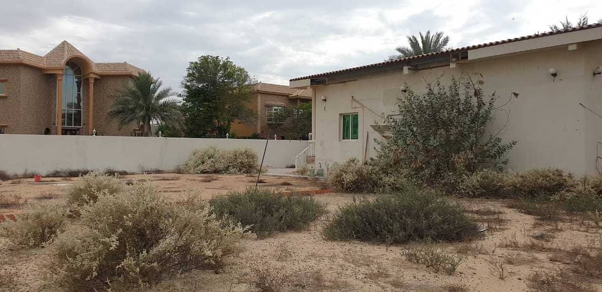 18 Classic Villa For Sale In Mizhar