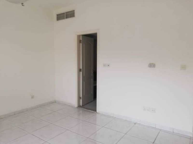 11 One Month Free - Well-maintained 1BHK Near Lamcy Plaza