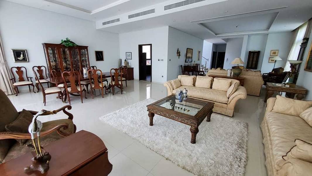 9 5BR VD1 Luxury Villa w Golf course view!