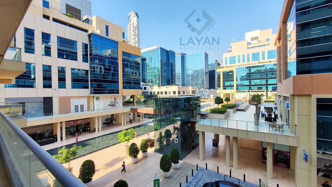 Visitors Parking I Pool & Gym I Storage & Terrace Visitors Parking I Pool & Gym I Storage & Terrace