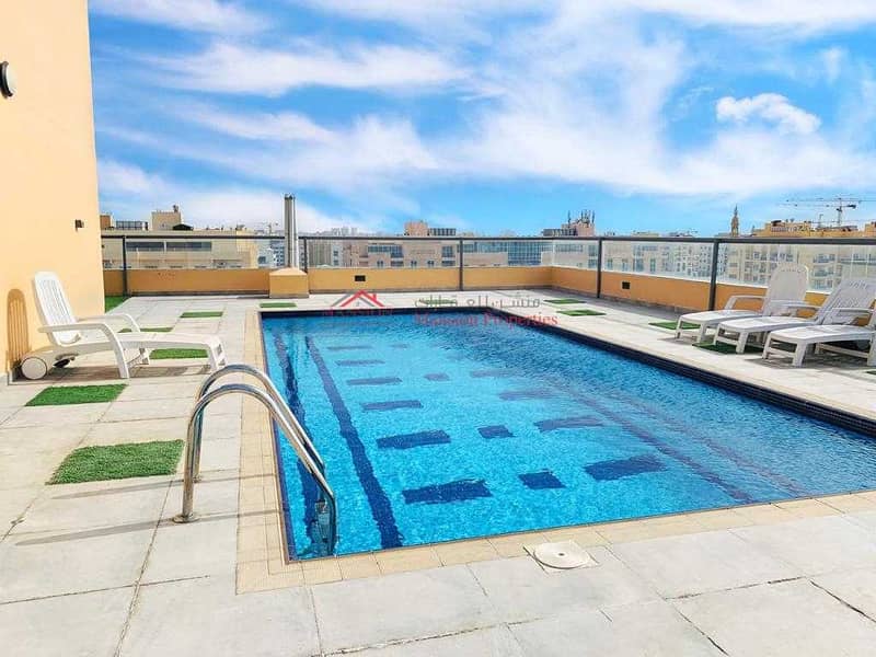 QUALITY 2 BEDROOM WITH BALCONY SHARED POOL AND GYM 14 MONTHS CONTRACT