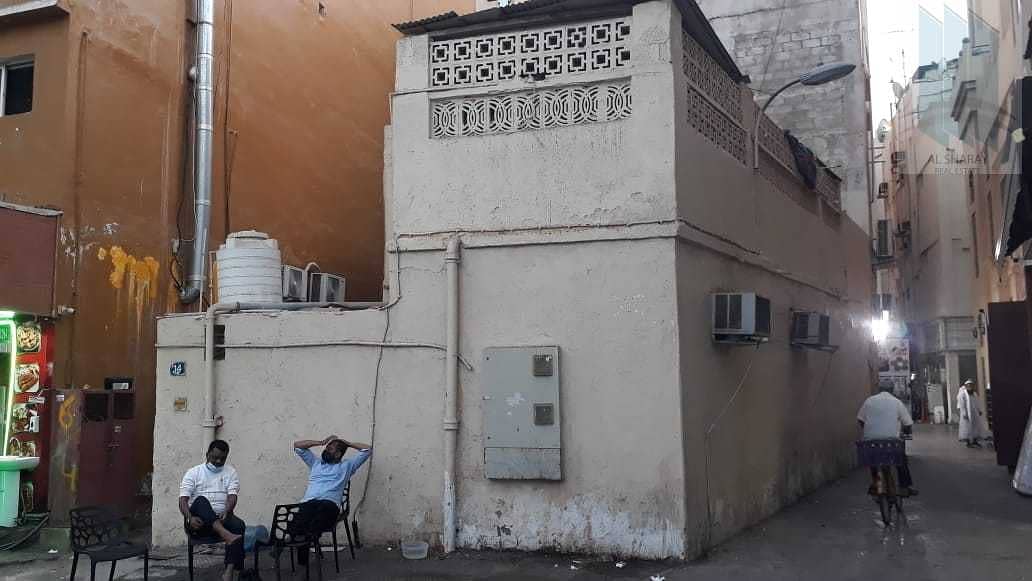 House for sale in Prime commercial area House for sale in Prime commercial area