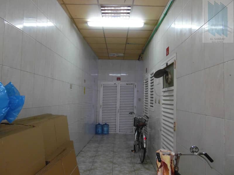 3 Commercial building in prime area and good price