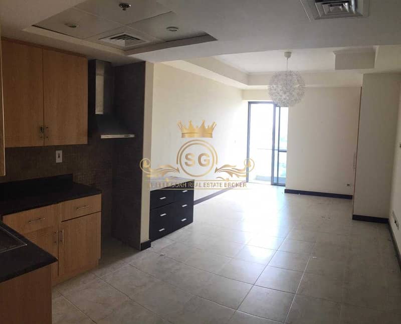 Nice  Studio  Apartment in Gold Crest View